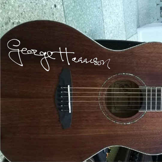 Наклейка на гитару автограф Джорджа Харрисона